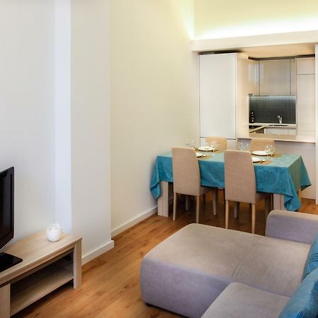 Lux Downtown Apartment Porto Bagian luar foto