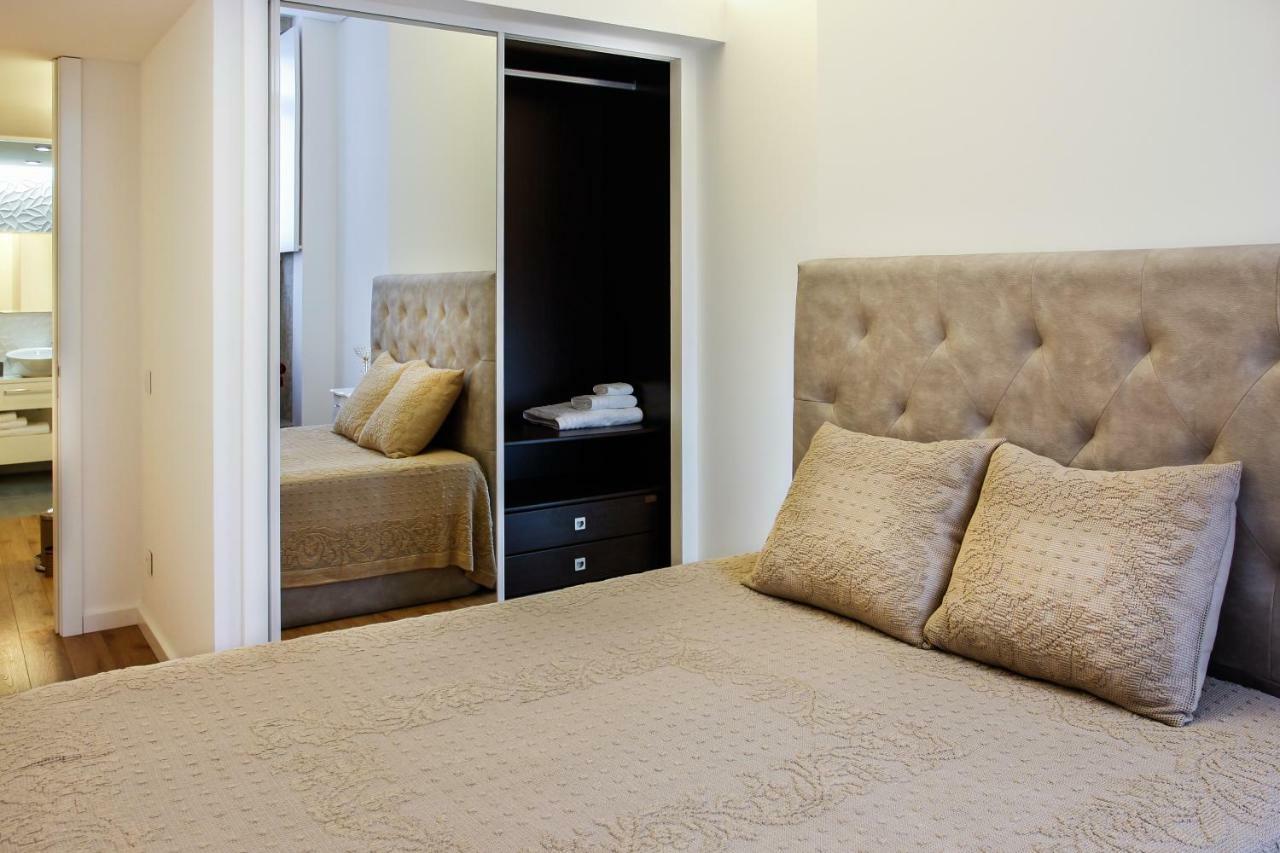 Lux Downtown Apartment Porto Bagian luar foto