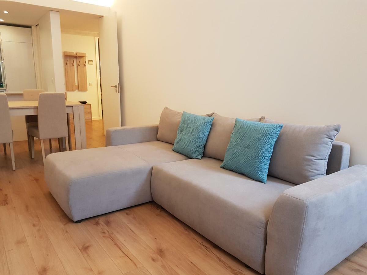 Lux Downtown Apartment Porto Bagian luar foto